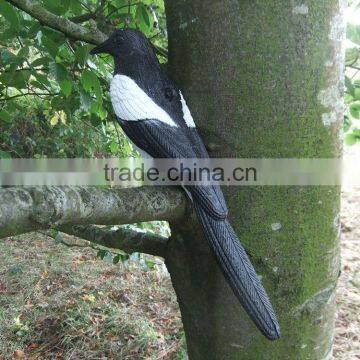 Full Body Flocked Magpie Decoy With Stake photo-5