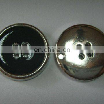 4 holes button in plastic material