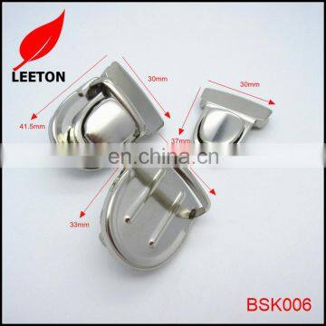 Good quality bag parts metal bag lock for leather handbag