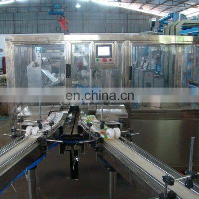 Full Automatic Mini Type Pocket Tissue Medium Wrapping Machine photo-4