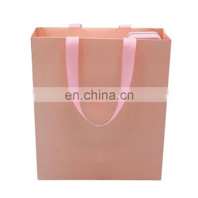High Quality Luxury Gift Paper Bag Custom Made Printed Logo Packaging Bags for Jewelry photo-3