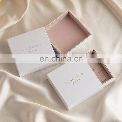PandaSew Custom Logo Luxury Paperboard With Pink Microfiber Inside Gift Packaging Jewelry Box photo-5