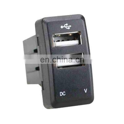 Dual USB car charger with voltmeter socket in-situ original mobile phone navigation charger