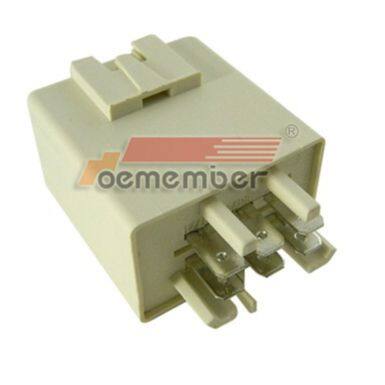 Relay Truck Part Terminal Fuel Pump Relay for Volvo 240 740 940 Series 3523608 photo-2