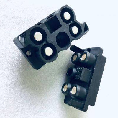 Photovoltaic energy storage rectangular power blind plug connector