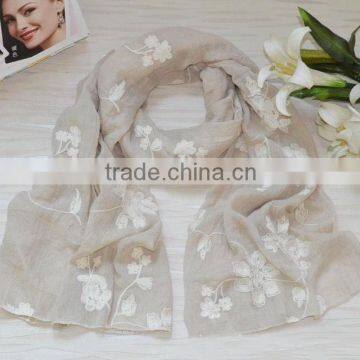 New Arrival Fashion Korean Ladies Flower Embroidery Cotton Scarf