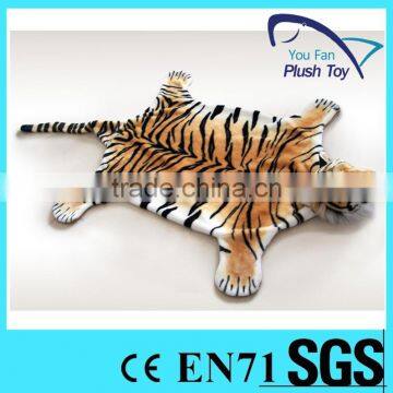 LIFELIKE PLUSH TIGER RUG photo-6