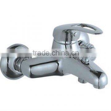 bath shower faucet baie cu dus robinet