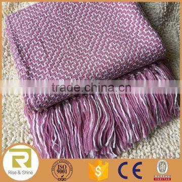 Wholesale 100% Acrylic knit diamond jacquard pink fringed throw blanket