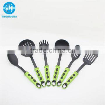 Fashionable nylon kitchen utensils and appliances                        
                                                                                Supplier's Choice