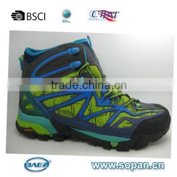 mountain hiking shoes