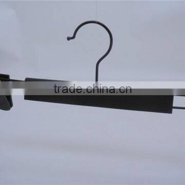 Black Plastic Pant Bottom Tourser Clip Hanger With Black Hook on Wholesale photo-2