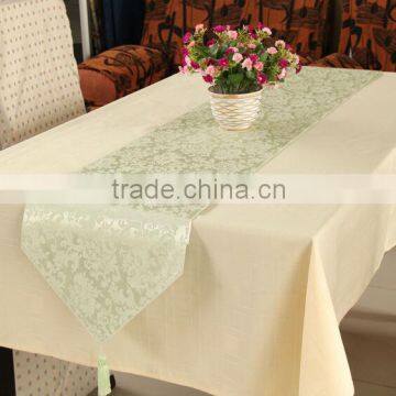 Polyester jacquard luxury table runner, wedding banquet table runner even table runner lime green