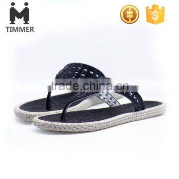 new designs hot selling women flip flop slipper with black rectangular strap