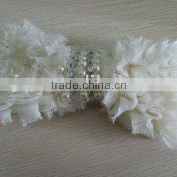 Brooch Ivory Flower for Footwear/clothing/ Hair Accessory
