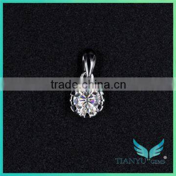 wholesale synthetic gemstone 18K Gold moissanite pendant