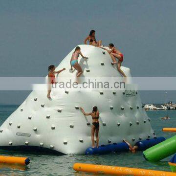Hola huge water iceberg/inflatable iceberg/iceberg float