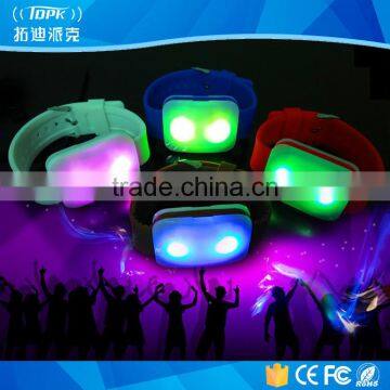 500meters intelligent radio controlled LED wristband for events