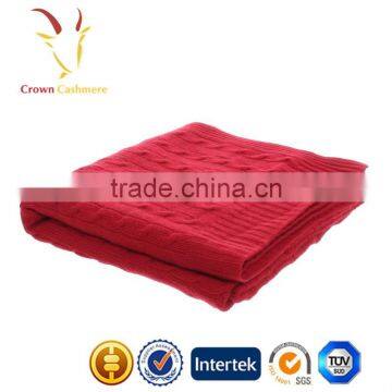 Knitting 100 Baby Cashmere Blankets photo-3