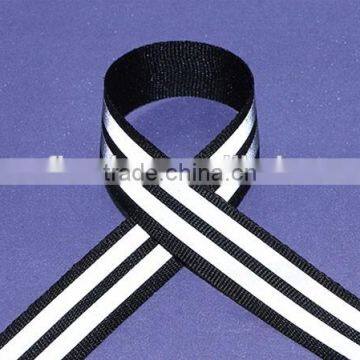 Sewing on New Design Custom Reflective pp Webbing Tape photo-2