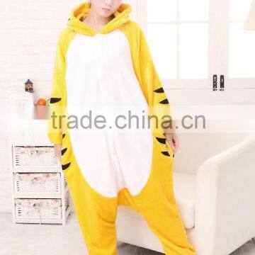 2015 Walsonstyles Cheapest Winter Animal Onesie Pajamas Jumpsuit Flannel Adult Jummp Yellow Tigger Pajama photo-2