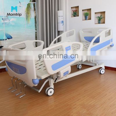 Lowest Price Hospital ABS PP Guardrail Manual Five Functions Patient Bed With 4 Controlling Stainless Steel Cranks ICU Beds