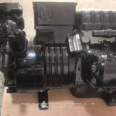Refrigerating compressor 4RR1-3000-TSK-200 D2SK D2DL D3DC5-75X-AWM/D-EWL D2SC-55X-EWL
