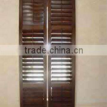 Construction Wooden Shutter Door