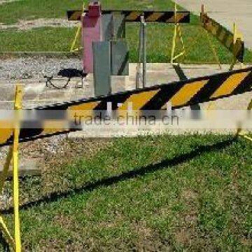 STEEL A- FRAME AND BARRICADE
