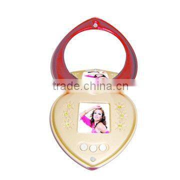 1.5 Inch heart shape Digital photo frame with cosmetic mirror