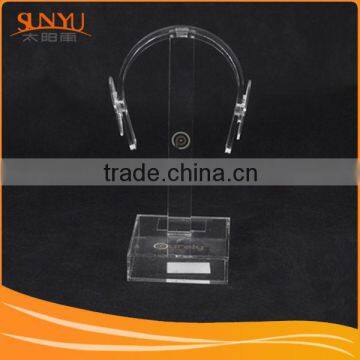 The international famous brand clear acrylic headset display