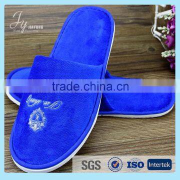 Indoor winter slipper for hotel