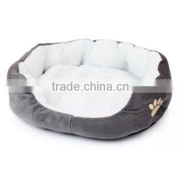 Soft Fabric Classic Design Dog Bed