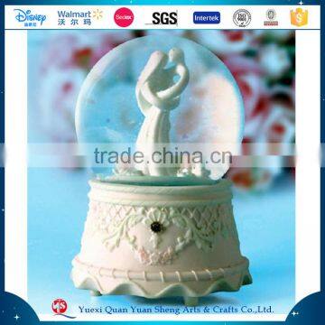 Wedding Favors Snow Globe,Hot Sales 2015 Photo Glass Plastic Polyresin Wedding Couple Snow Globe