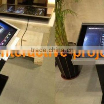 touch screen shopping mall kiosk/China supplier