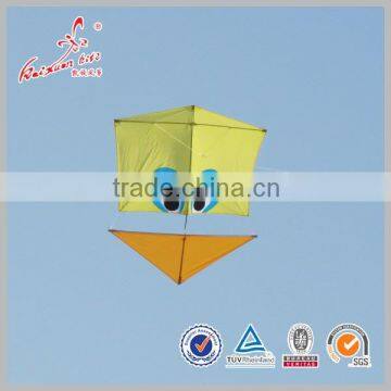 flying rollers kite from weifang kite factory