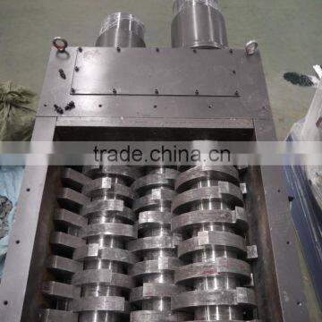 Two Shaft Shredder for Plastic/metal/tire/waste photo-2