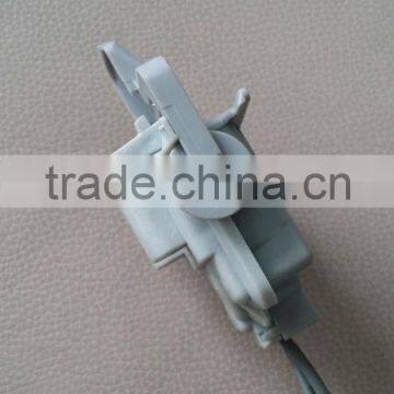 Whirlpool Spare Parts Opening a Whirlpool or Kenmore Direct Drive LID SWITCH 3949237 photo-4