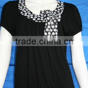 Chiffon neck black fashion blouse for middle aged women