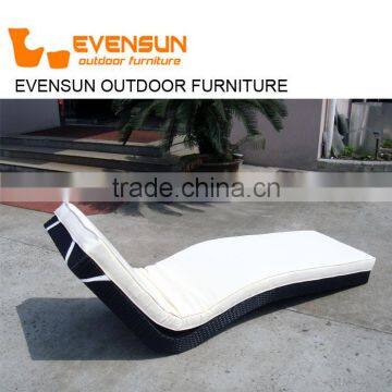 China Wicker Outdoor Day Bed Sun Lounge Rattan photo-2