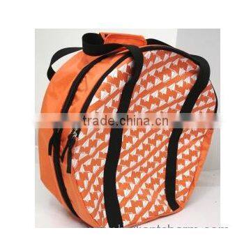 Cutsomeized Size Logo Eco -friendly Orange Round Travel Duffle Bag for Women photo-4