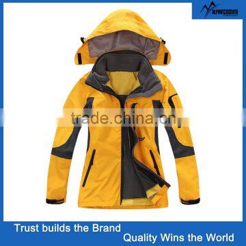 Good Quality Windproof and Coldproof Winter Coat for Women photo-4
