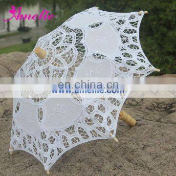 Decorative Small White Lace Parasol (25cm Radius)