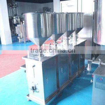 FLK high quality pneumatic manual liquid filling machine