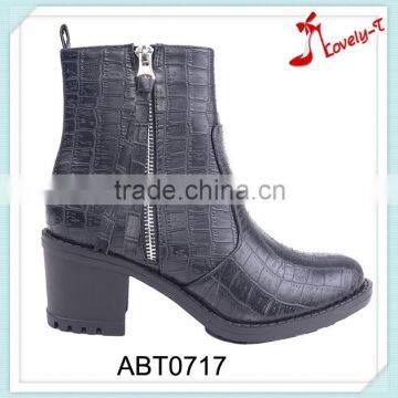 Direct manufacturer innovation horse riding unique upper design double zipper chunky heel boots