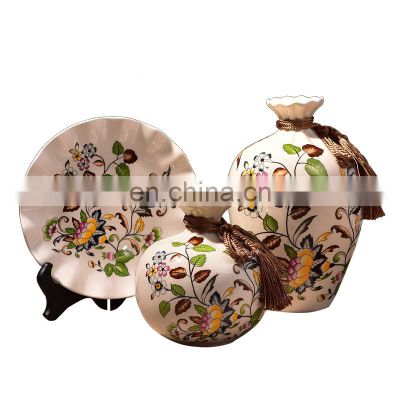 Promotion of creative ceramic vases in the living room set of three vases