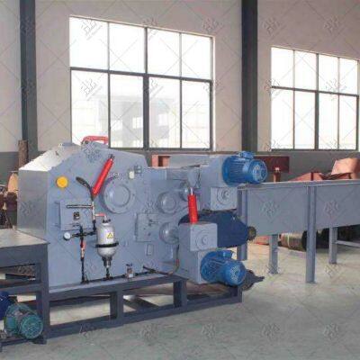 Industrial Wood Crusher With Conveyor Belt for Continuous Operation photo-2