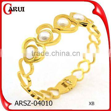 China Supplier Jewelry In Stainless Steel Gold Bangles Models Heart Style