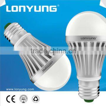 New design good heat dissipation energy saving CE/RoHS aluminium PC led bulb AC/DC voltage