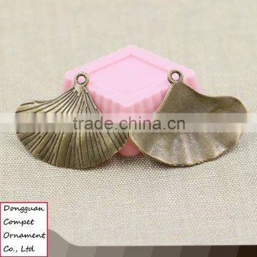 Wholesale manual diy accessories scallops shell pendant